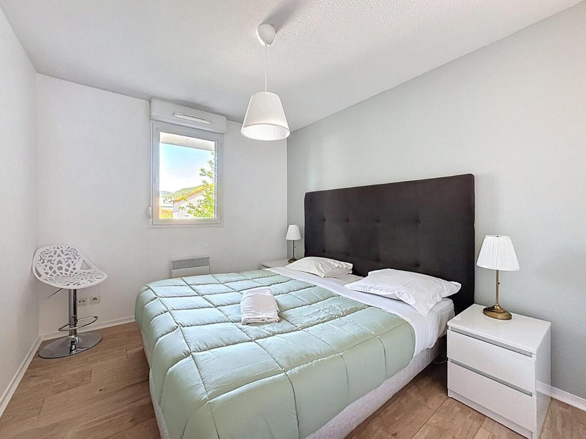 克莱蒙费朗Sejour Cosy - Lit 180X200 - Wifi - Parking公寓 外观 照片